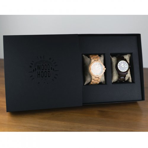 Ponúkame tiež možnosť vloženia dvoch produktov. Kombinovať možno tiež drevené hodinky s dreveným náramkom WoodHood.