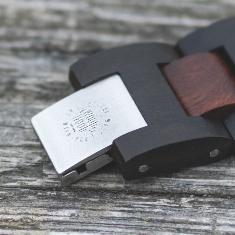 WoodHood - Dark Red Bracelet