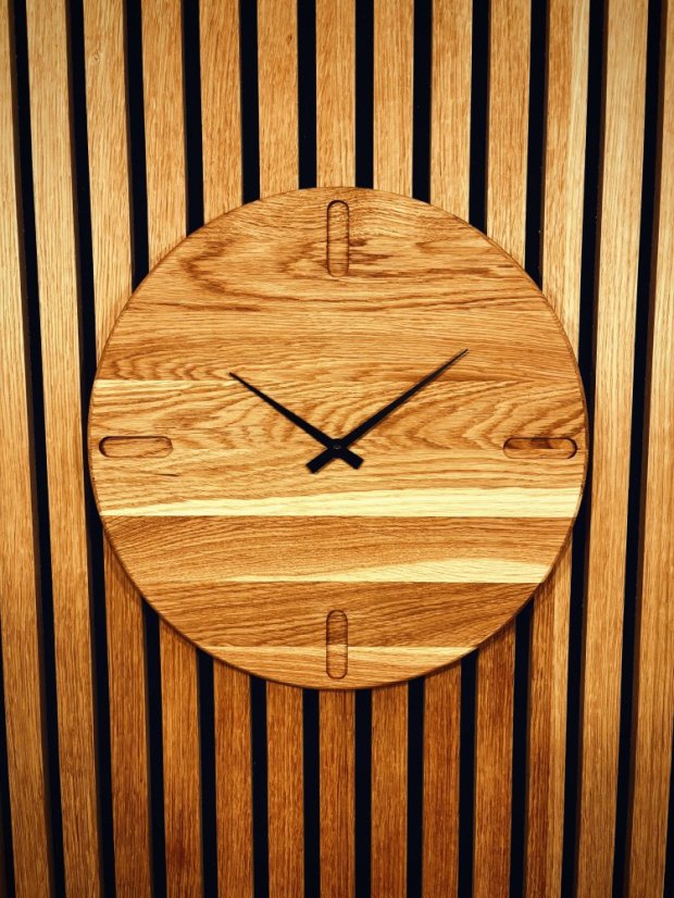 WoodHood - Oakwall