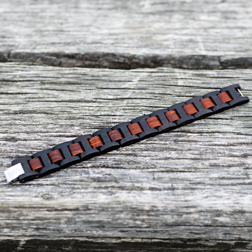WoodHood - Dark Red Bracelet