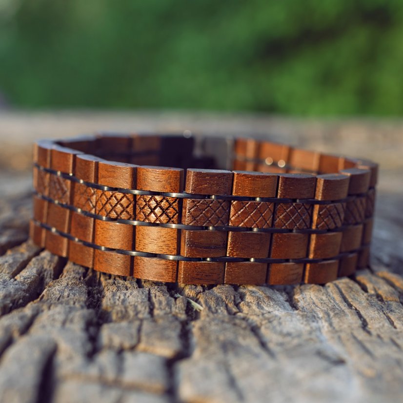 WoodHood - Walnut Bracelet